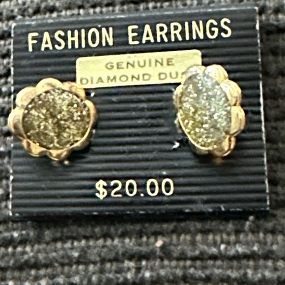 Gold Tone Stud Earrings - Picture 1 of 3